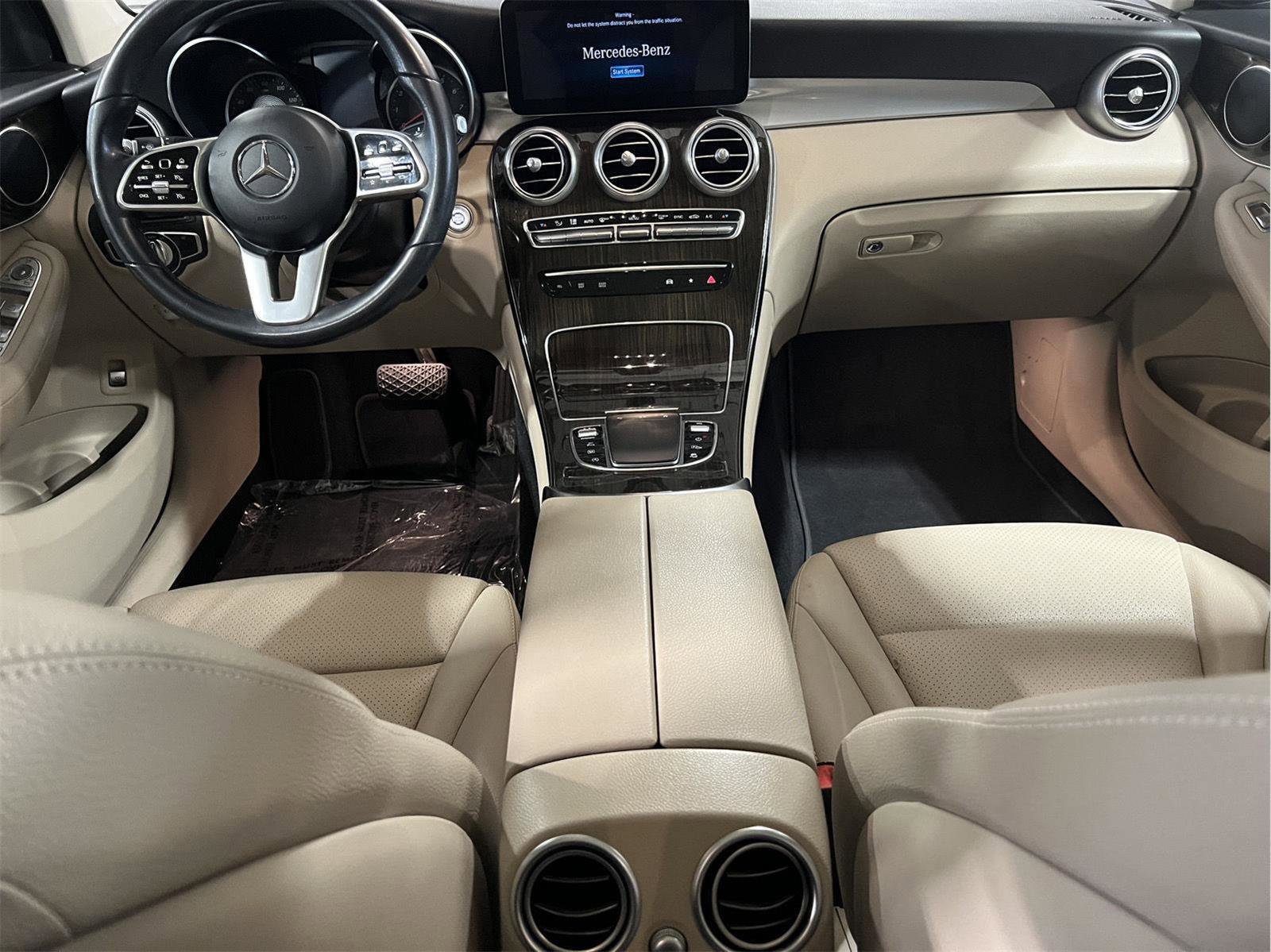 Used 2021 Mercedes-Benz GLC 300 image 16