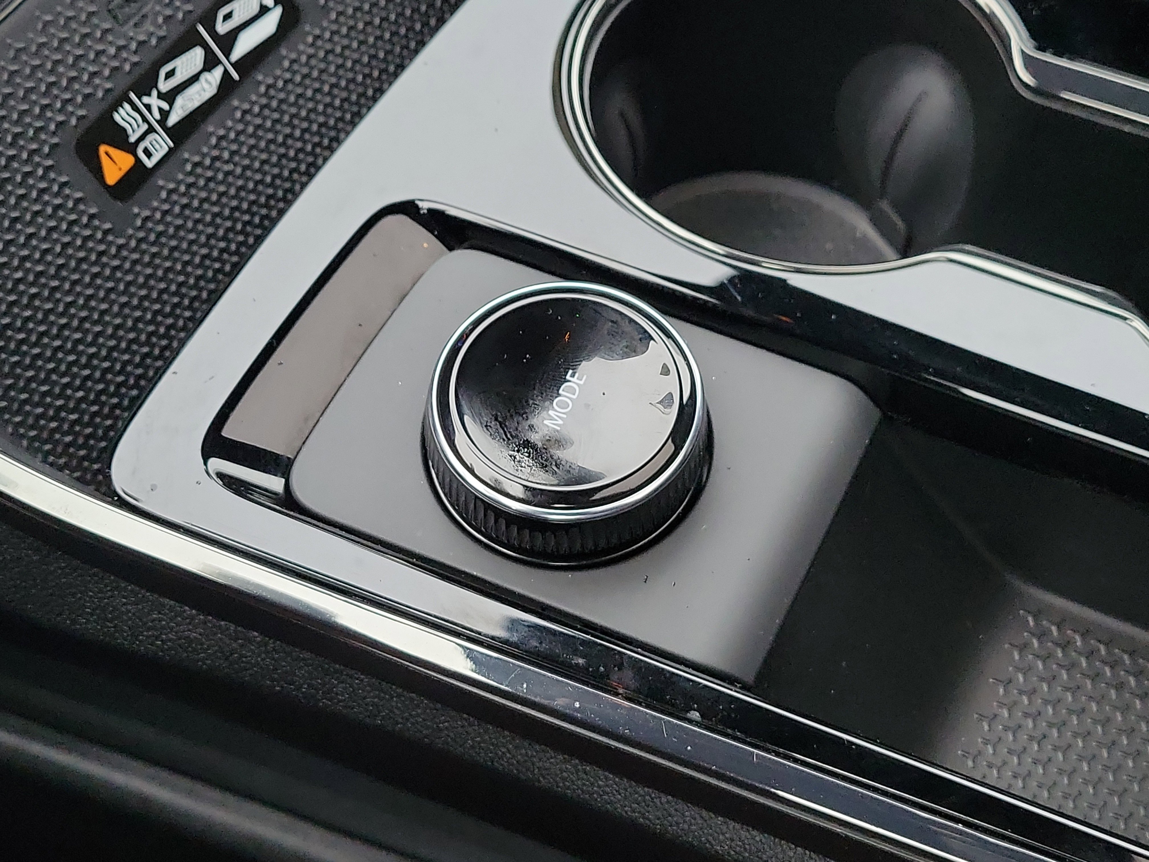 Used 2025 Chevrolet Equinox RS w/ Safety and Technology Package image 28