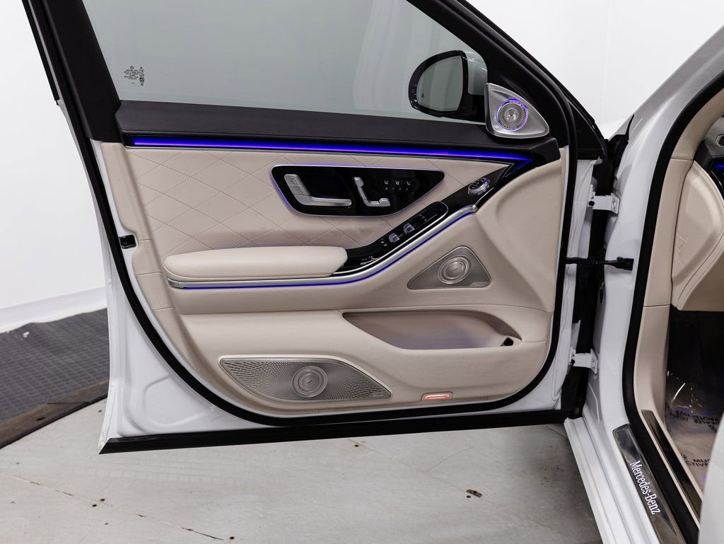 Certified 2024 Mercedes-Benz S 580 4MATIC Sedan image 5