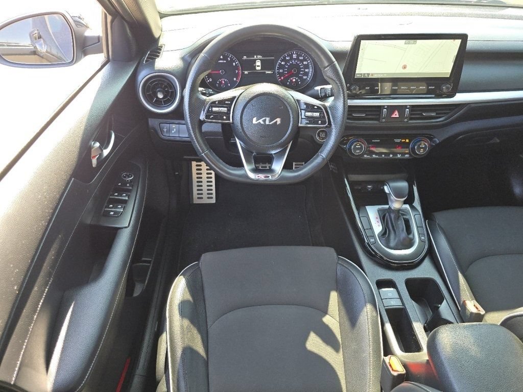 Used 2023 Kia Forte GT-Line w/ GT-Line Technology Package FWD image 28