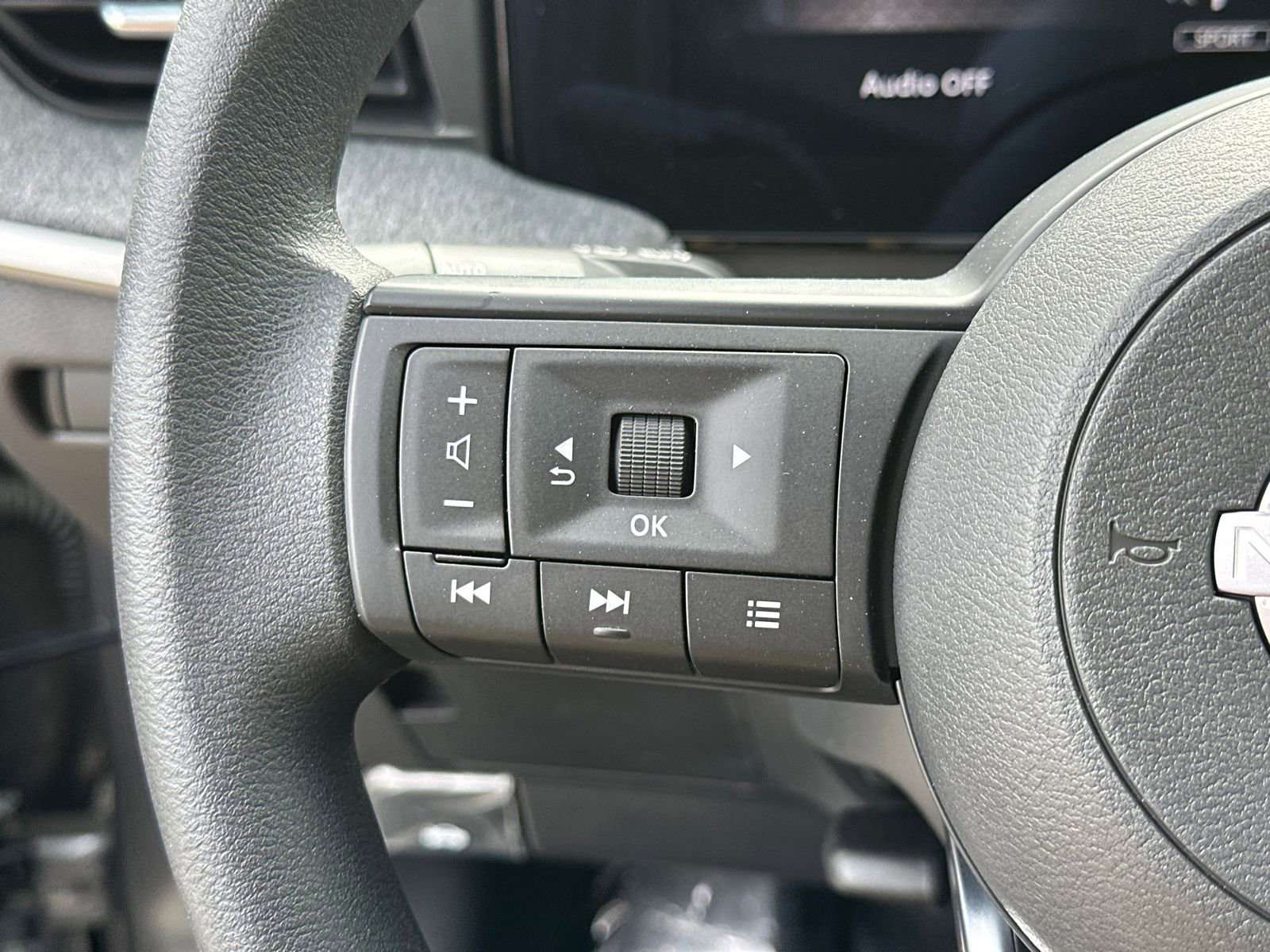 New 2026 Nissan Kicks S image 23