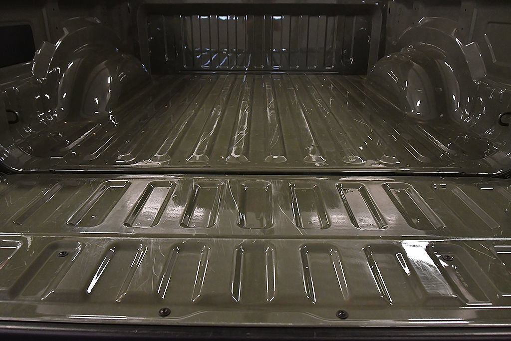 Used 2026 RAM 1500 Laramie AWD/4WD image 15