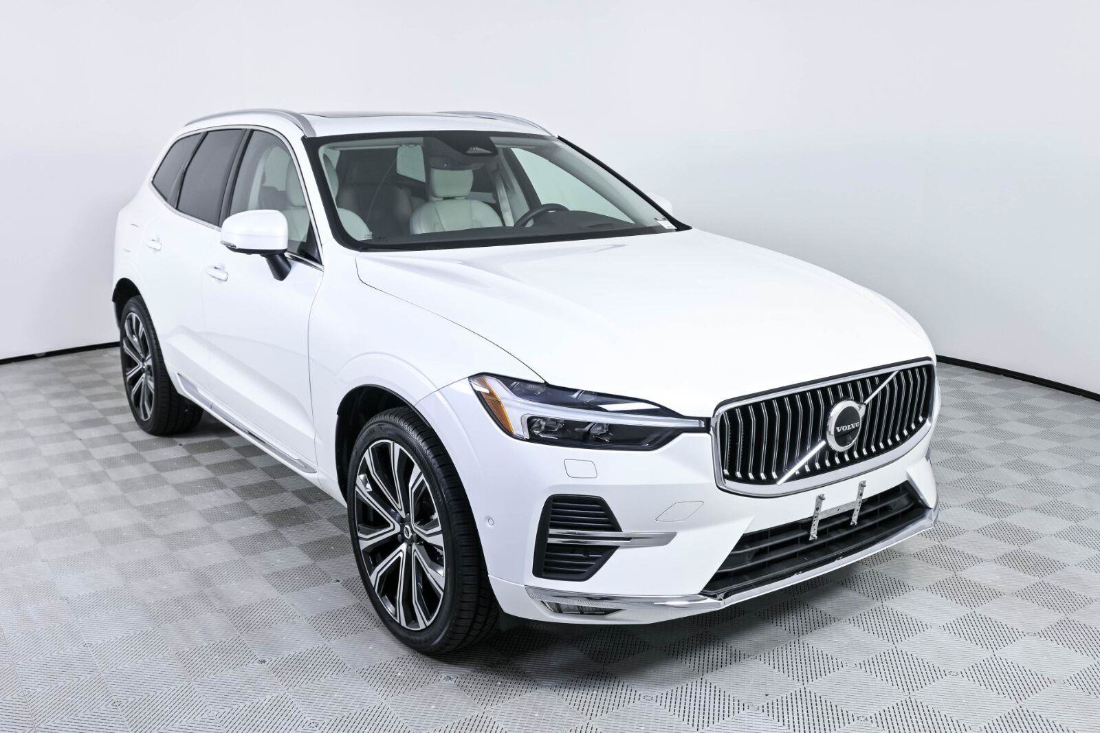 Certified 2023 Volvo XC60 B5 Ultimate FWD image 28