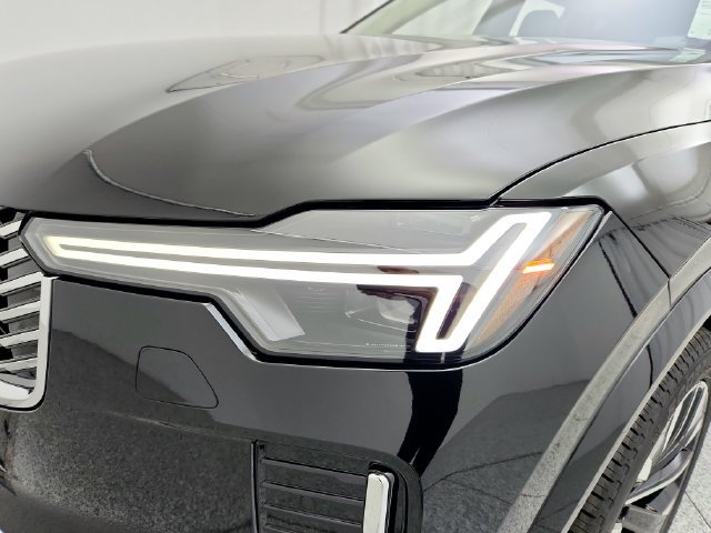 New 2026 Volvo XC90 B6 Plus w/ Protection Package Premier AWD/4WD image 26