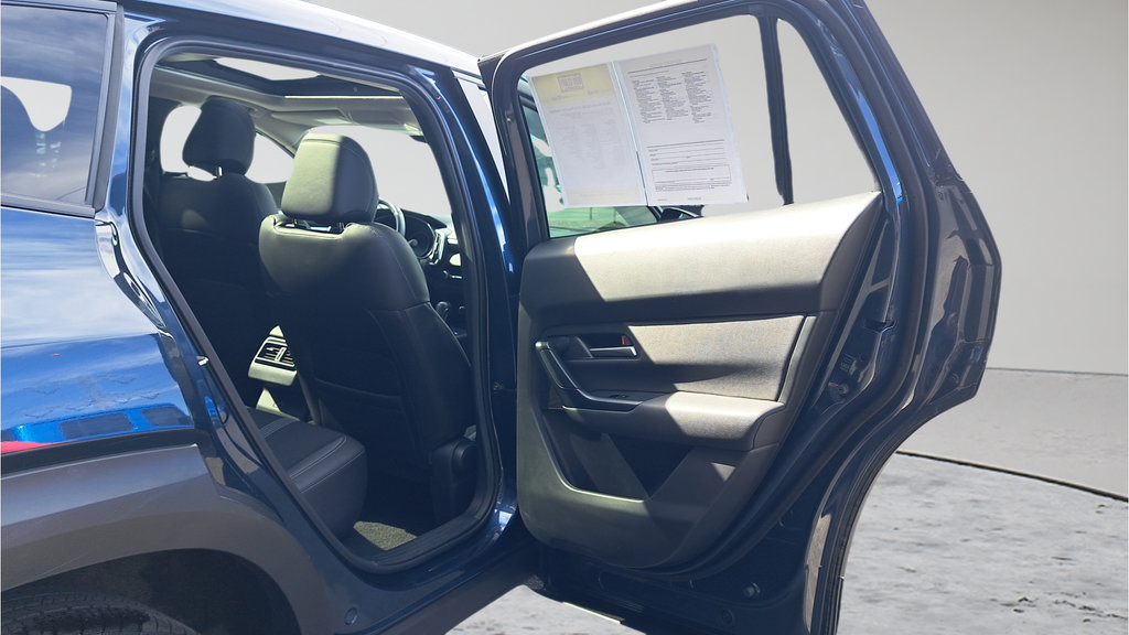 Used 2025 MAZDA CX-50 AWD 2.5 S w/ Cargo Package image 13