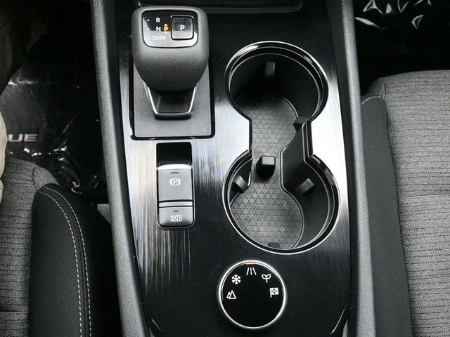 Used 2023 Nissan Rogue SV image 12