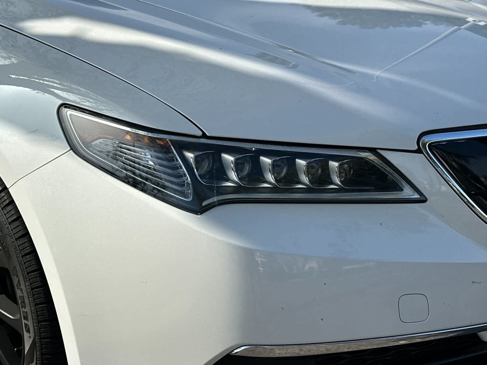 Used 2017 Acura TLX V6 FWD image 9