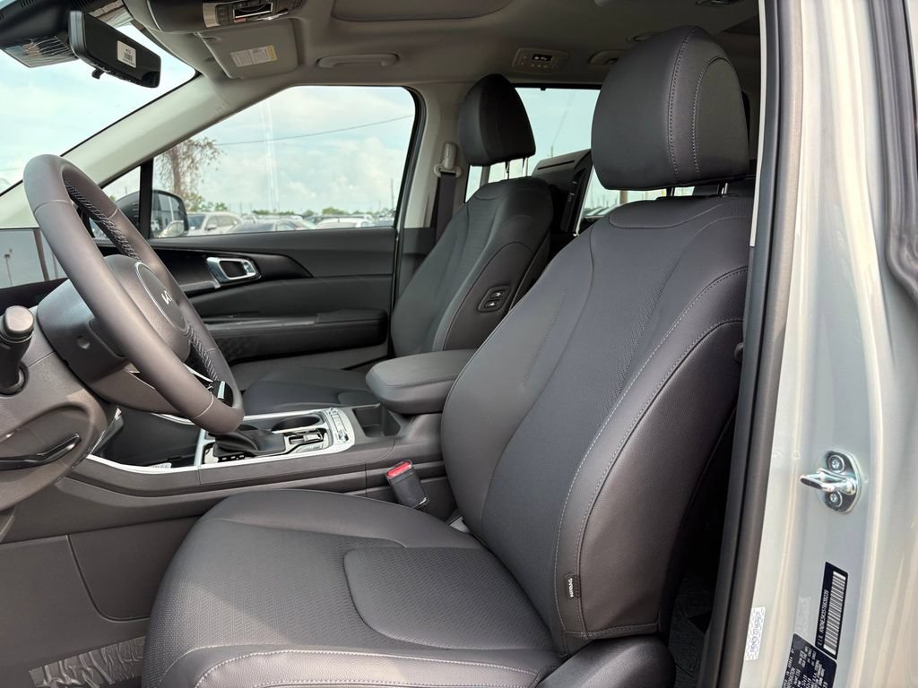 New 2026 Kia Carnival SX Prestige FWD image 11