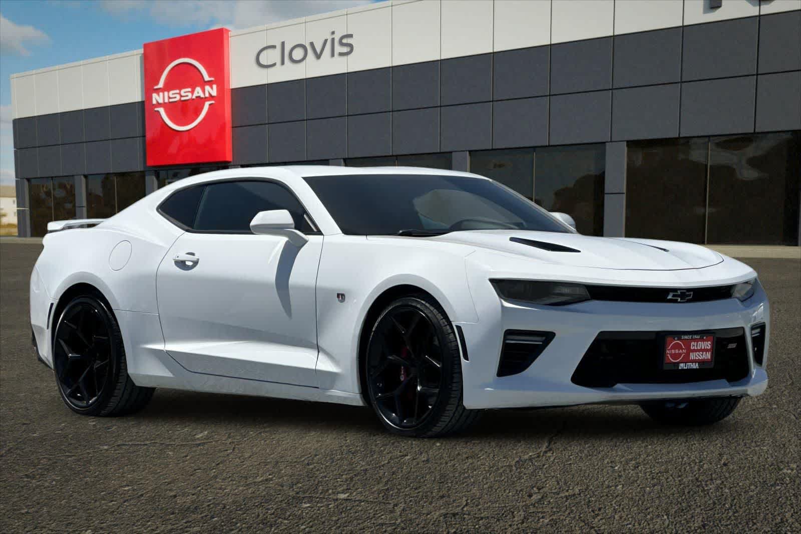 Used 2016 Chevrolet Camaro SS RWD image 10