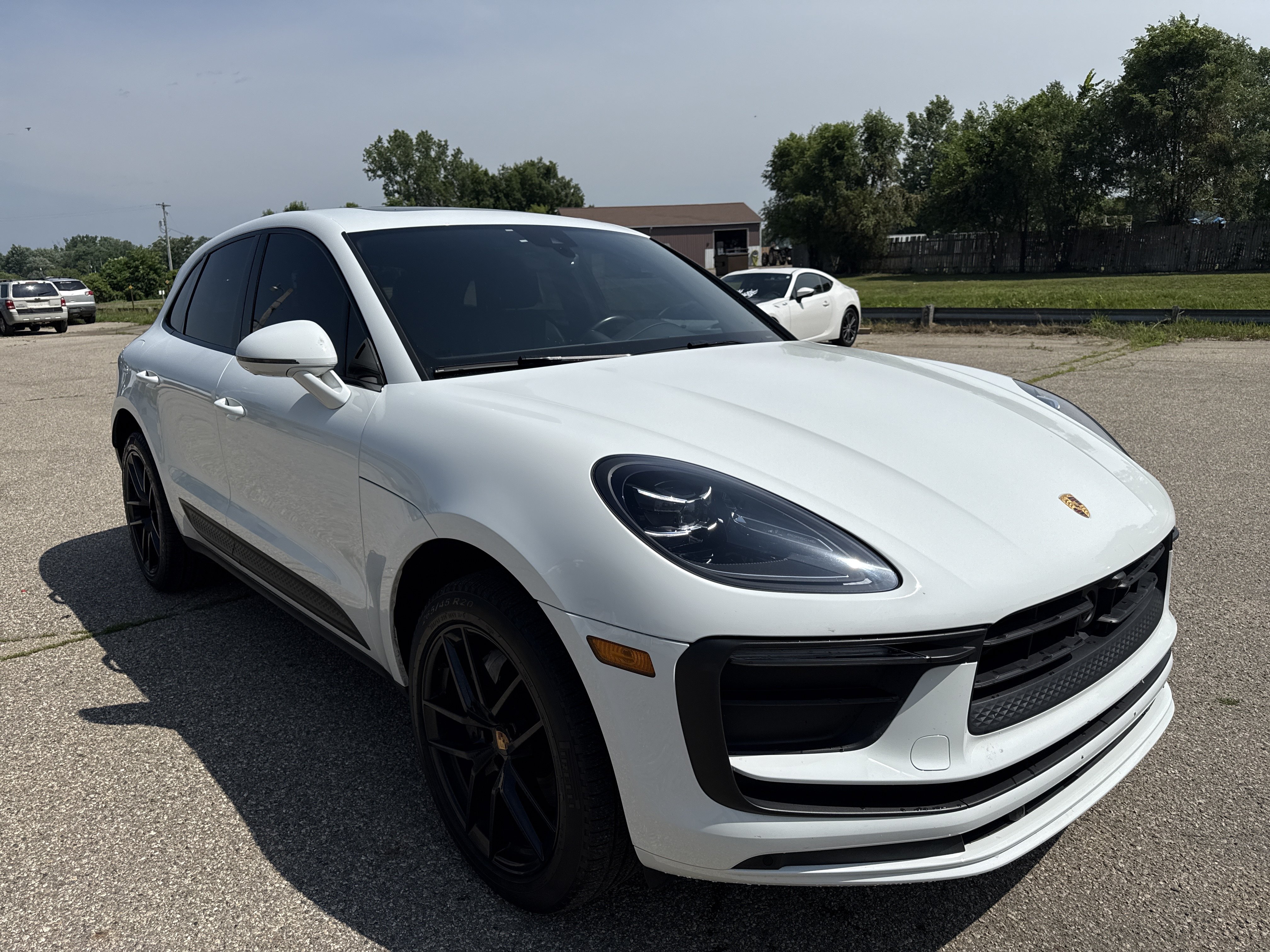 Used 2023 Porsche Macan Turbo AWD/4WD image 1