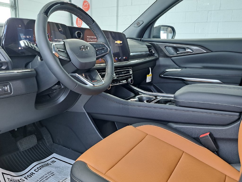 New 2027 Chevrolet Traverse Z71 w/ Enhanced Driving Package AWD/4WD image 7