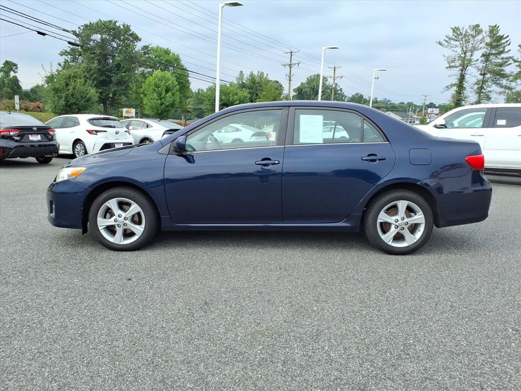 Used 2013 Toyota Corolla LE w/ Premium Pkg FWD image 13