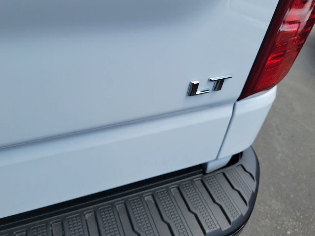 New 2026 Chevrolet Silverado 1500 LT RWD image 23
