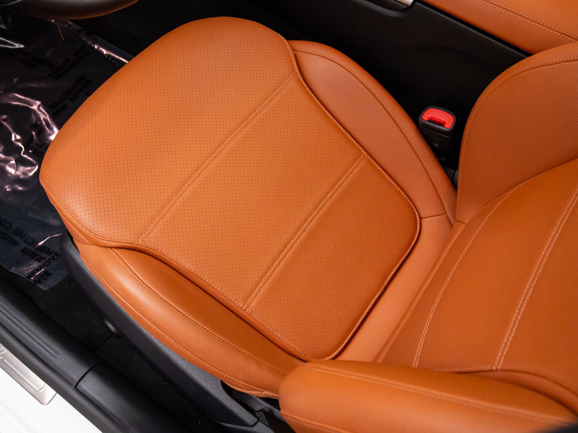 Used 2023 Mercedes-Benz C 300 4MATIC Sedan image 16