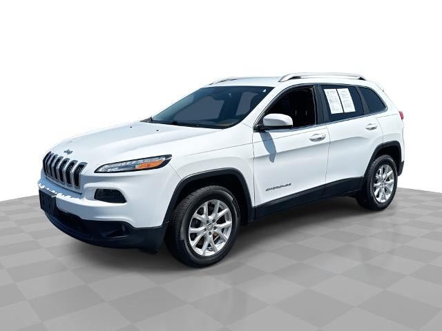 Used 2016 Jeep Cherokee Latitude w/ Comfort/Convenience Group AWD/4WD image 1