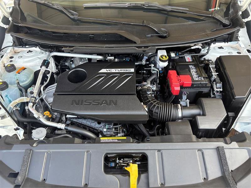 Used 2023 Nissan Rogue S image 24
