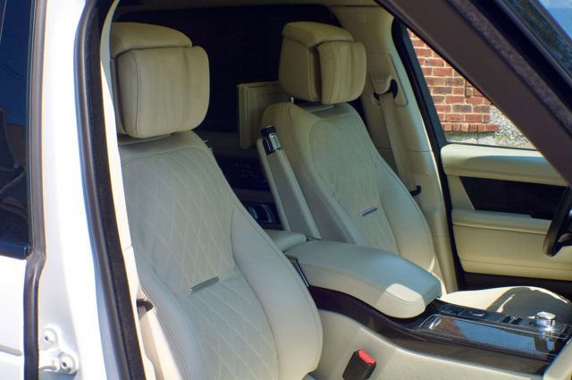 Used 2020 Land Rover Range Rover SV Autobiography Dynamic image 44