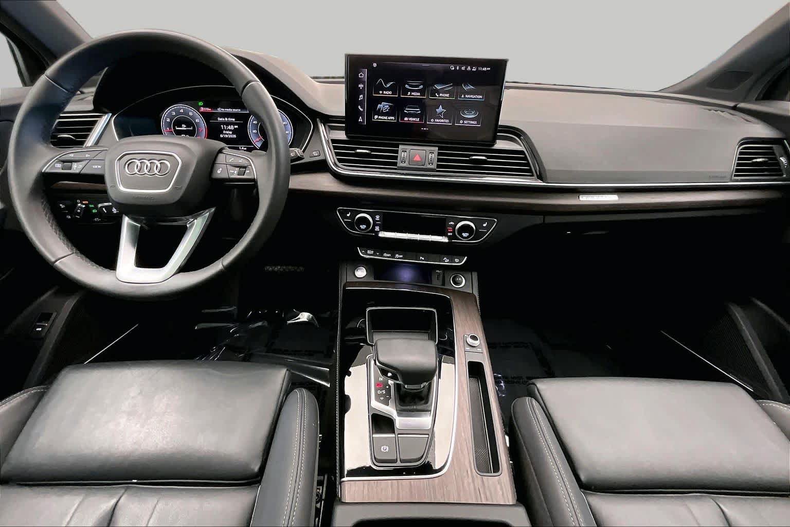 Used 2023 Audi Q5 2.0T Premium Plus w/ Premium Plus Package AWD/4WD image 15