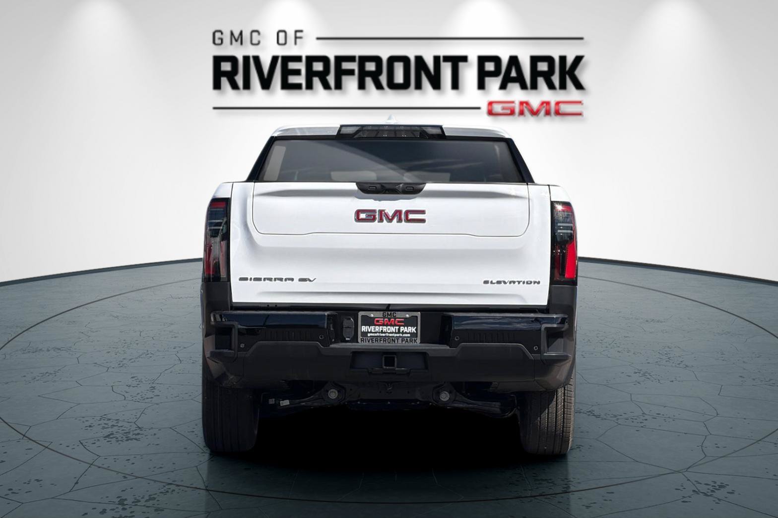 New 2026 GMC Sierra EV Elevation AWD/4WD image 4