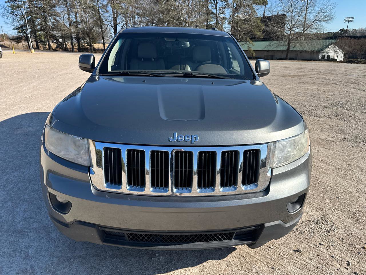 Used 2012 Jeep Grand Cherokee Laredo image 3