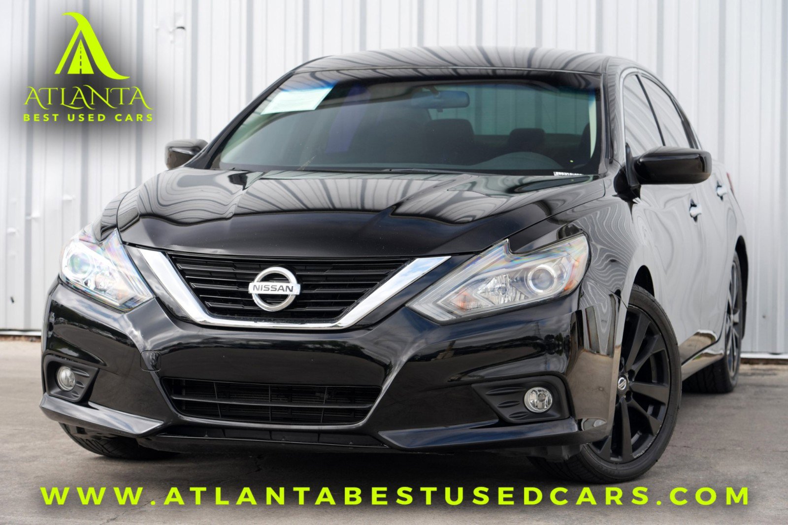Used 2018 Nissan Altima 2.5 SR w/ SR Midnight Edition FWD image 1