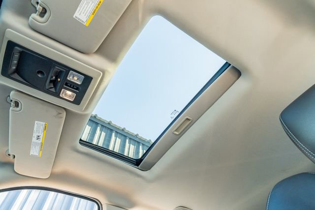 Used 2015 RAM 3500 Laramie w/ Cold Weather Group image 21