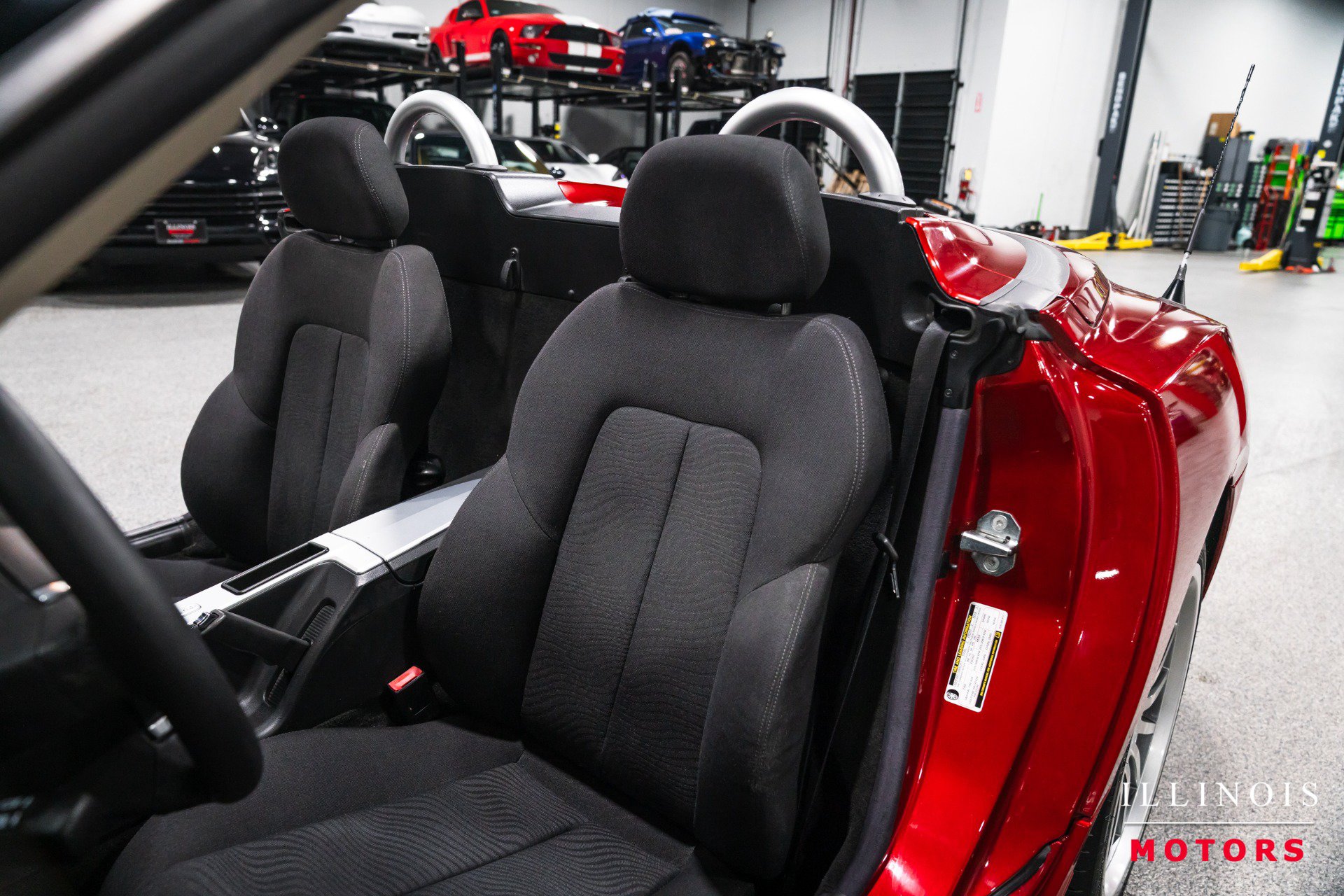 Used 2006 Chrysler Crossfire Convertible w/ Special Edition Group RWD image 18