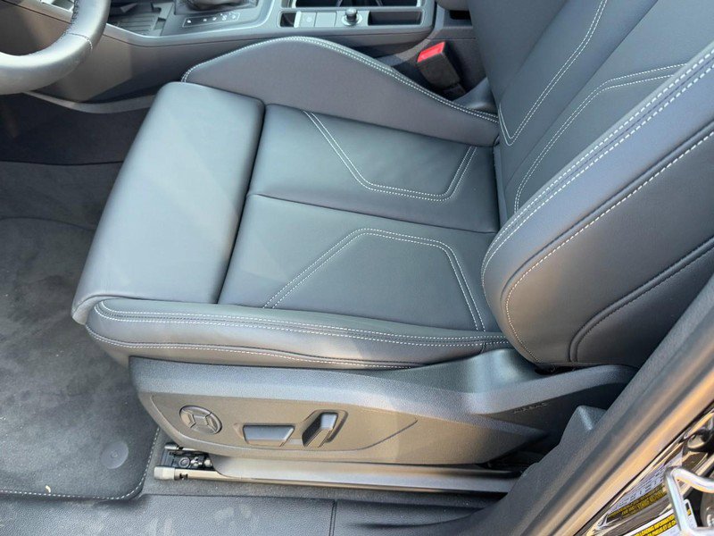 New 2025 Audi Q3 2.0T Premium image 17