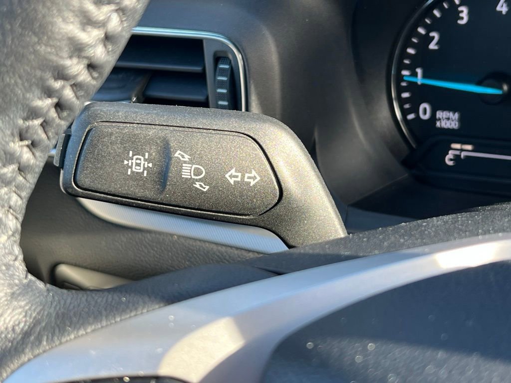 Used 2021 Ford Explorer XLT w/ Equipment Group 202A image 32