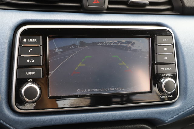 Used 2025 Nissan Versa SV FWD image 30