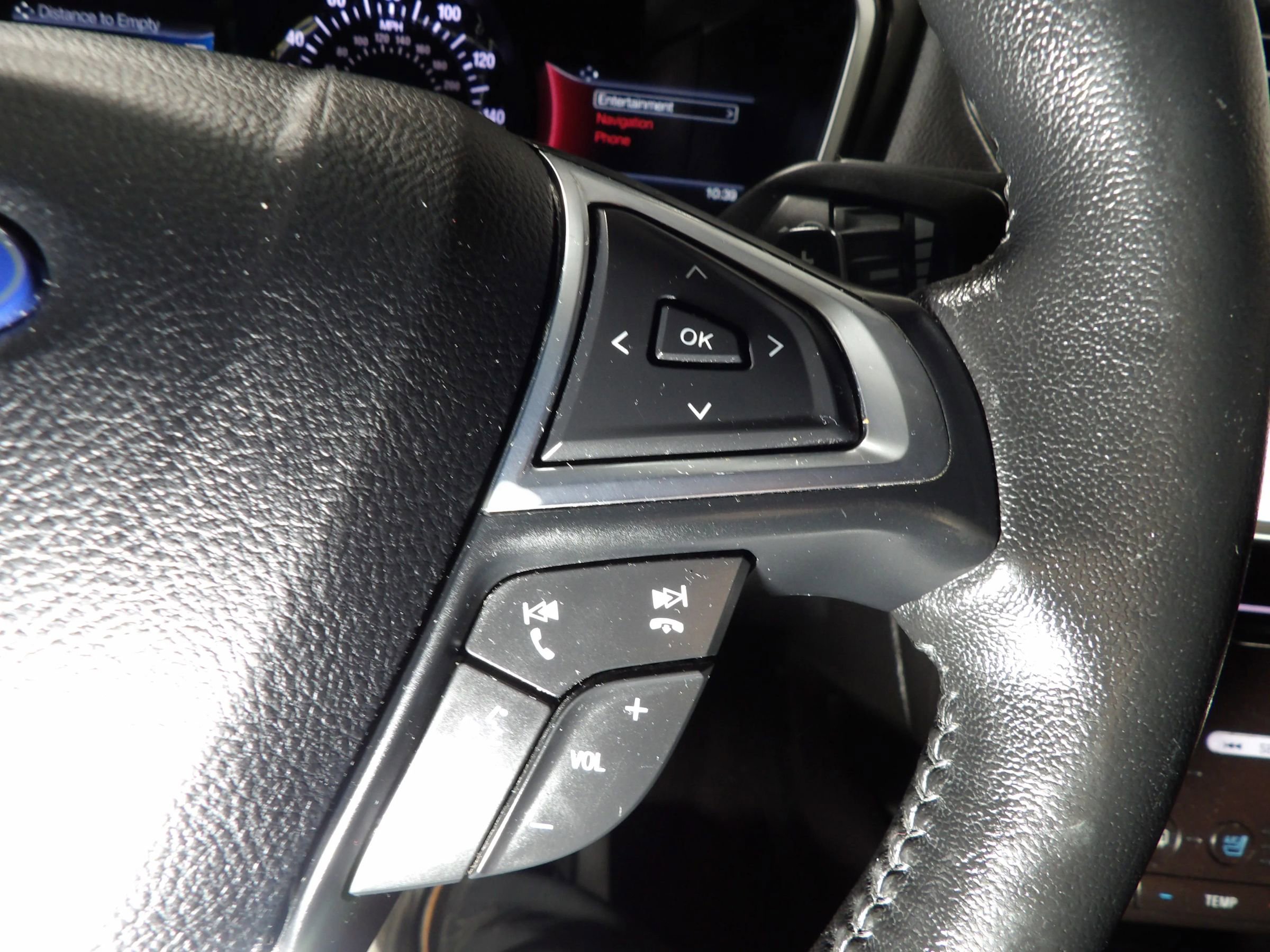 Used 2019 Ford Fusion Titanium image 22