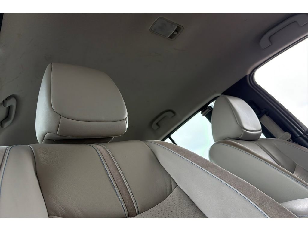 Used 2020 Nissan Leaf SL Plus FWD image 18