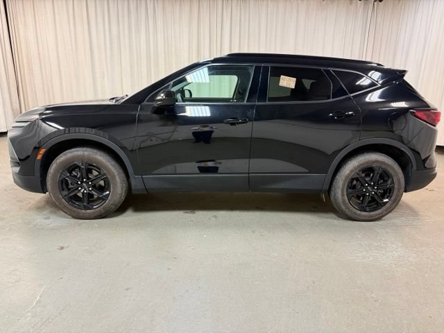 Used 2023 Chevrolet Blazer LT w/ Convenience Package AWD/4WD image 9