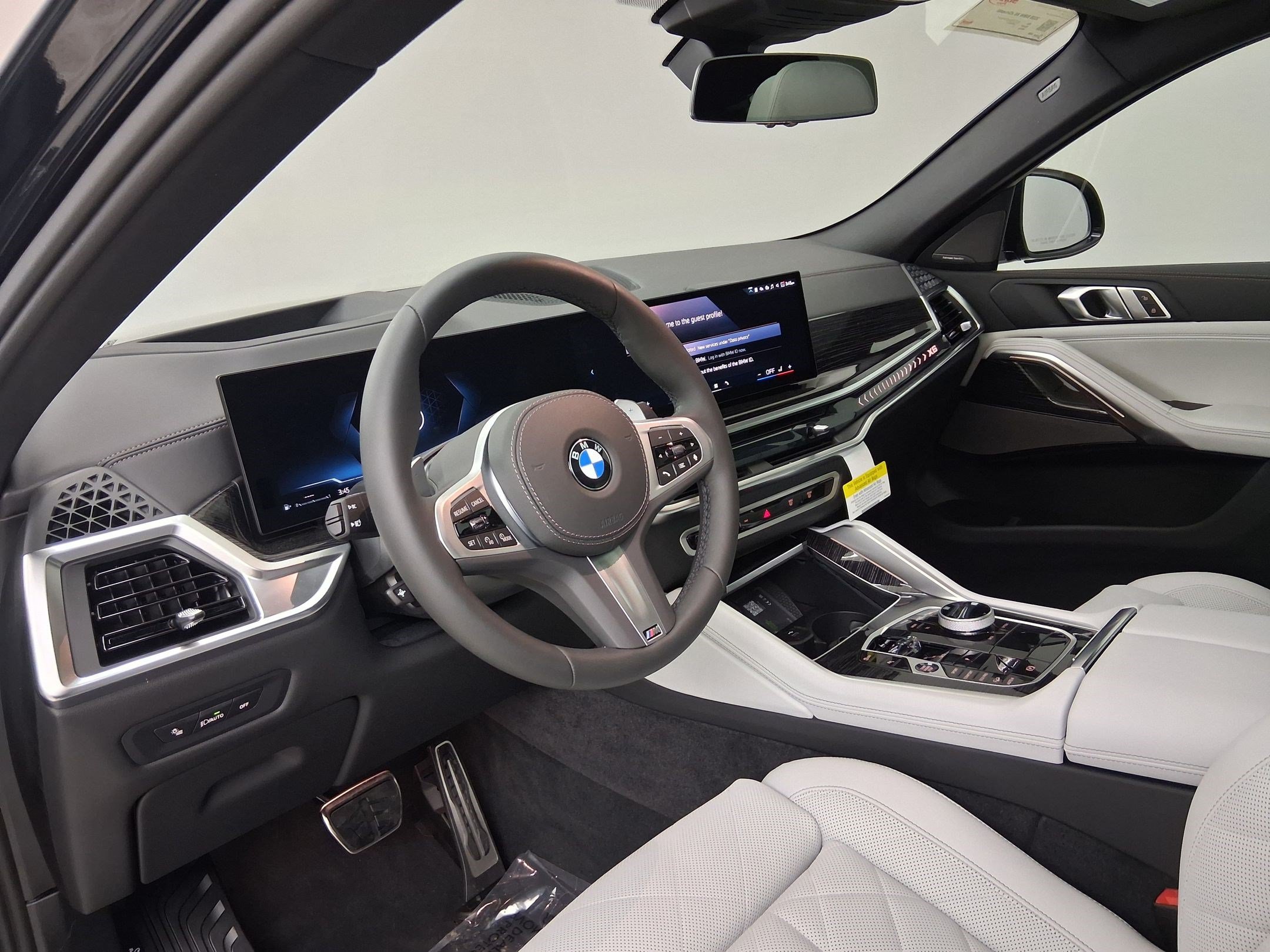 New 2026 BMW X6 xDrive40i w/ Executive Package AWD/4WD image 2