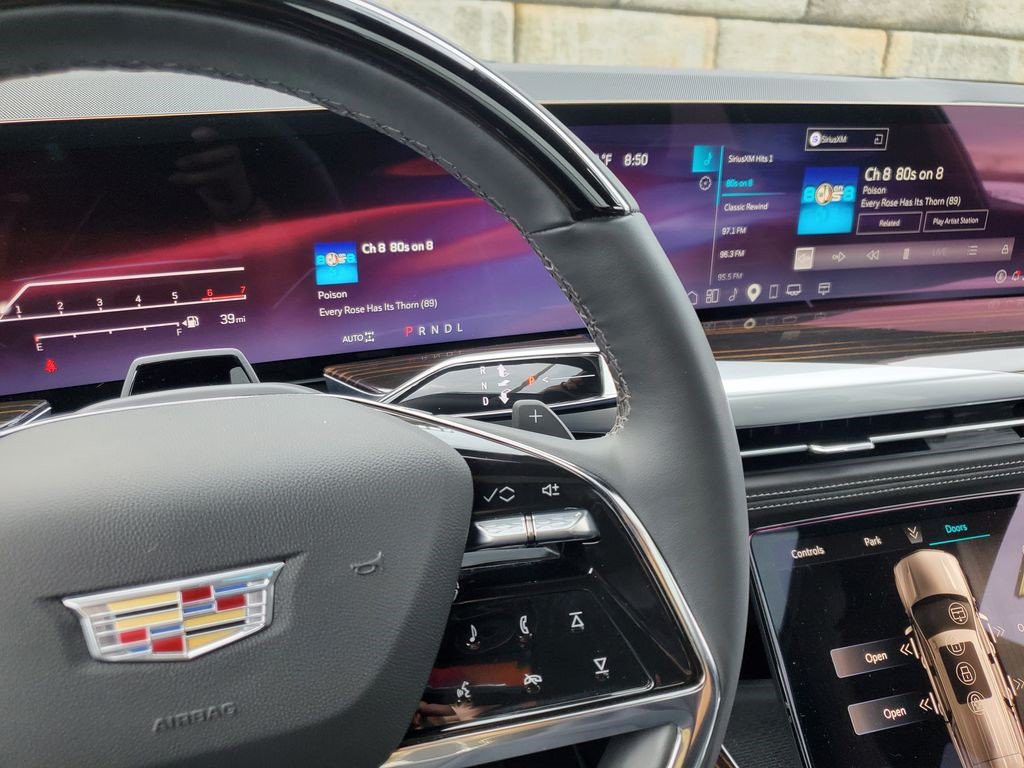 Certified 2025 Cadillac Escalade ESV Premium Luxury w/ Touring Package AWD/4WD image 2