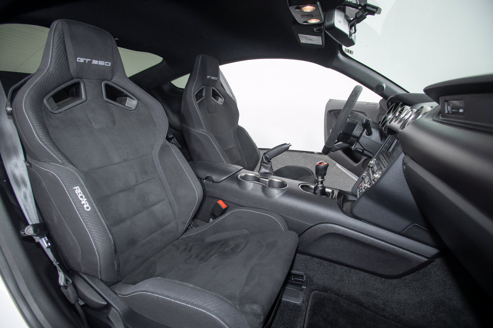 Used 2018 Ford Mustang Shelby GT350 RWD image 7