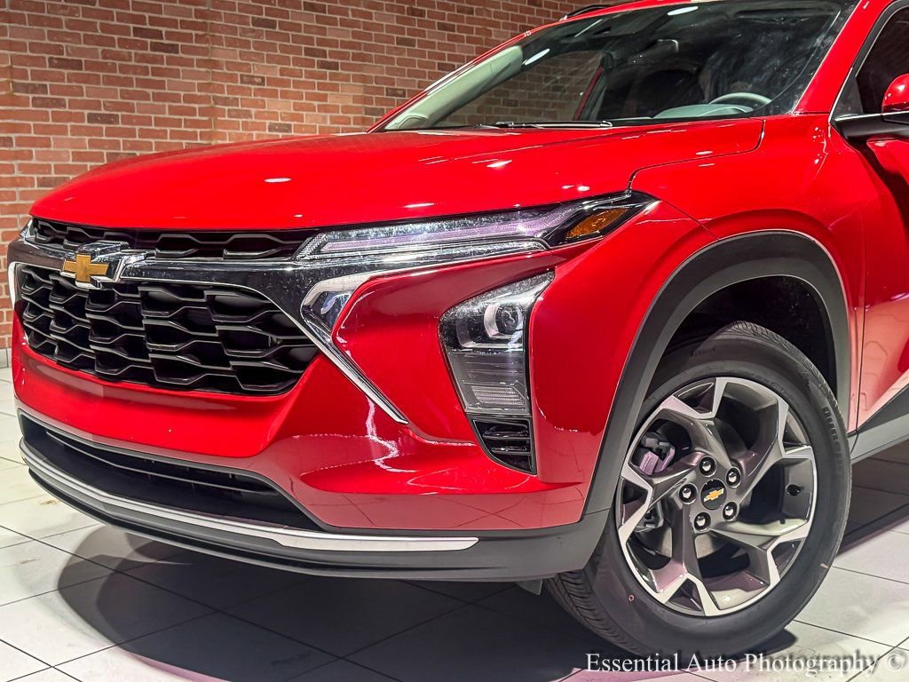New 2026 Chevrolet Trax LT image 4