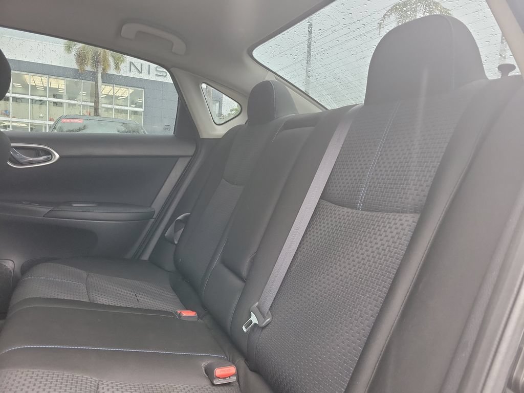 Used 2018 Nissan Sentra SR w/ SR Midnight Edition Package FWD image 14