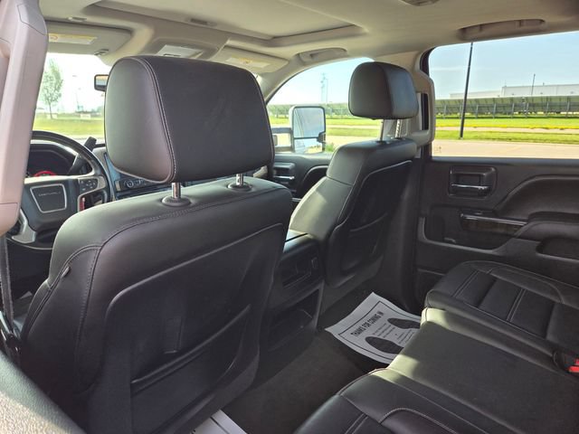 Used 2015 GMC Sierra 2500 Denali w/ Duramax Plus Package AWD/4WD image 48