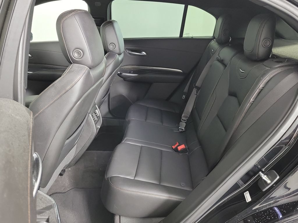 Used 2023 Cadillac XT4 Sport FWD image 11