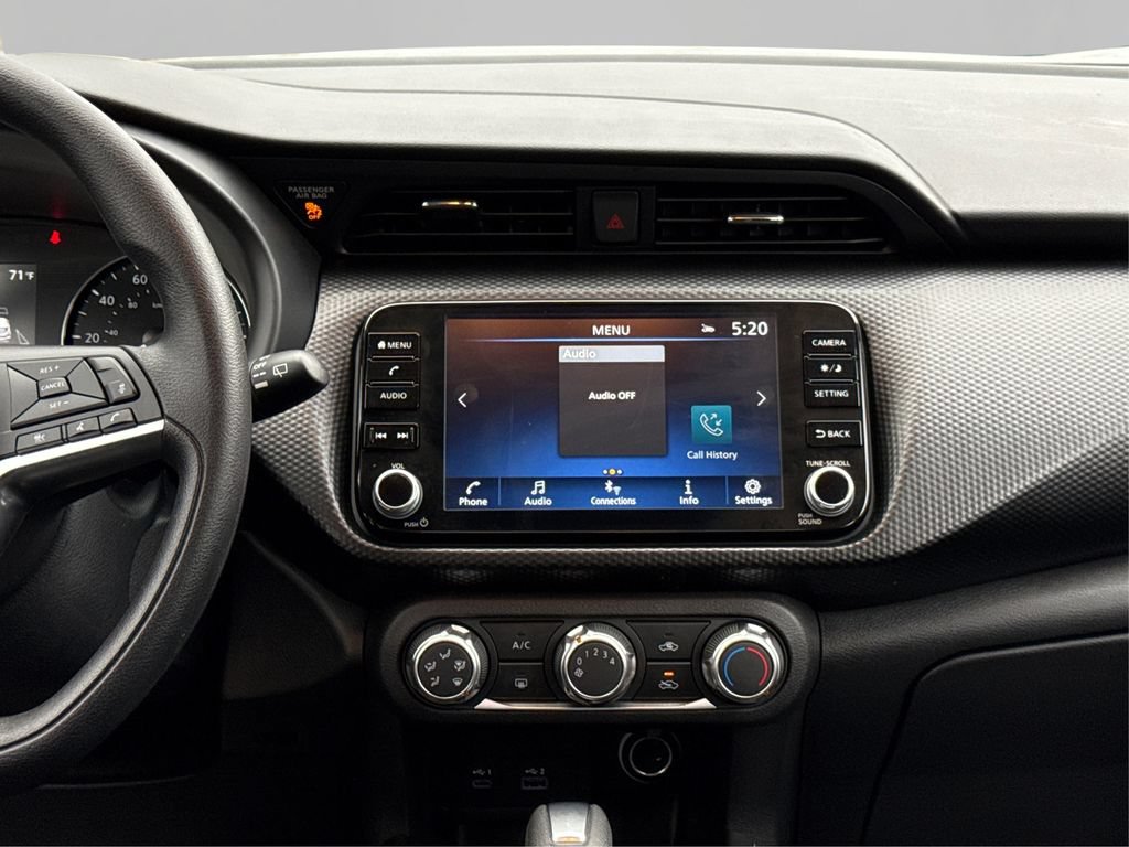 Used 2024 Nissan Kicks SV FWD image 18