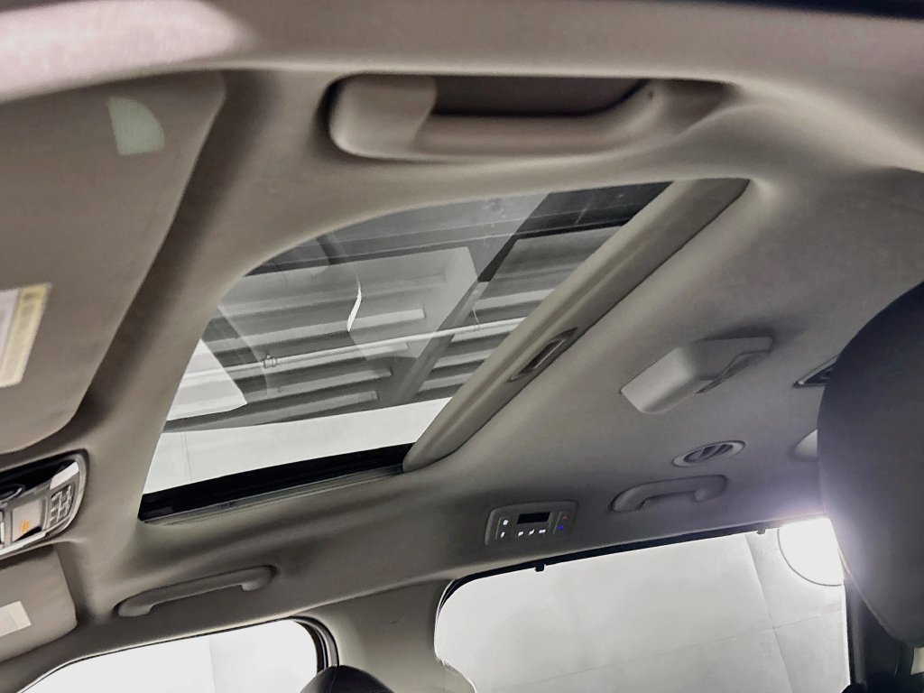 New 2027 Kia Carnival SX Prestige FWD image 19
