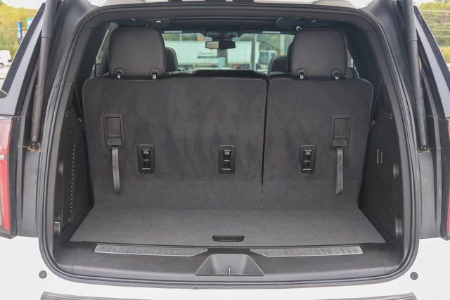 Used 2023 Chevrolet Tahoe RST AWD/4WD image 9