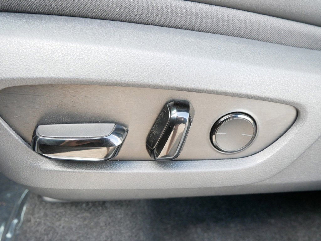 New 2026 Lexus TX 500h AWD w/ Technology Package image 17