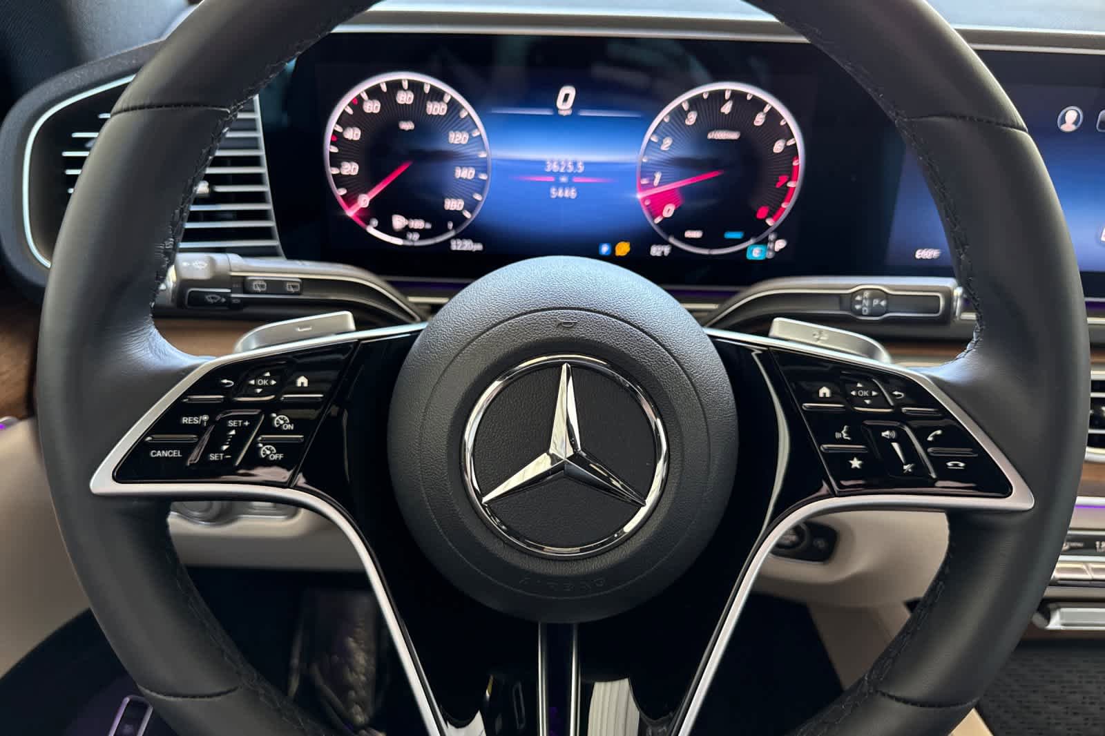 Certified 2026 Mercedes-Benz GLE 350 4MATIC image 23