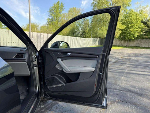 Certified 2023 Audi Q5 2.0T Prestige AWD/4WD image 30