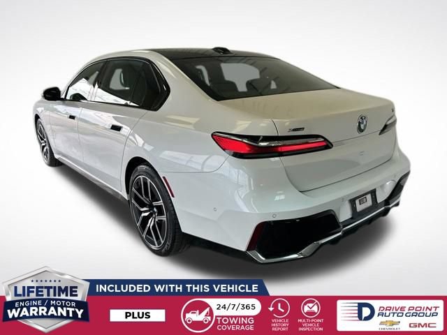 Used 2024 BMW 740i xDrive AWD/4WD image 6
