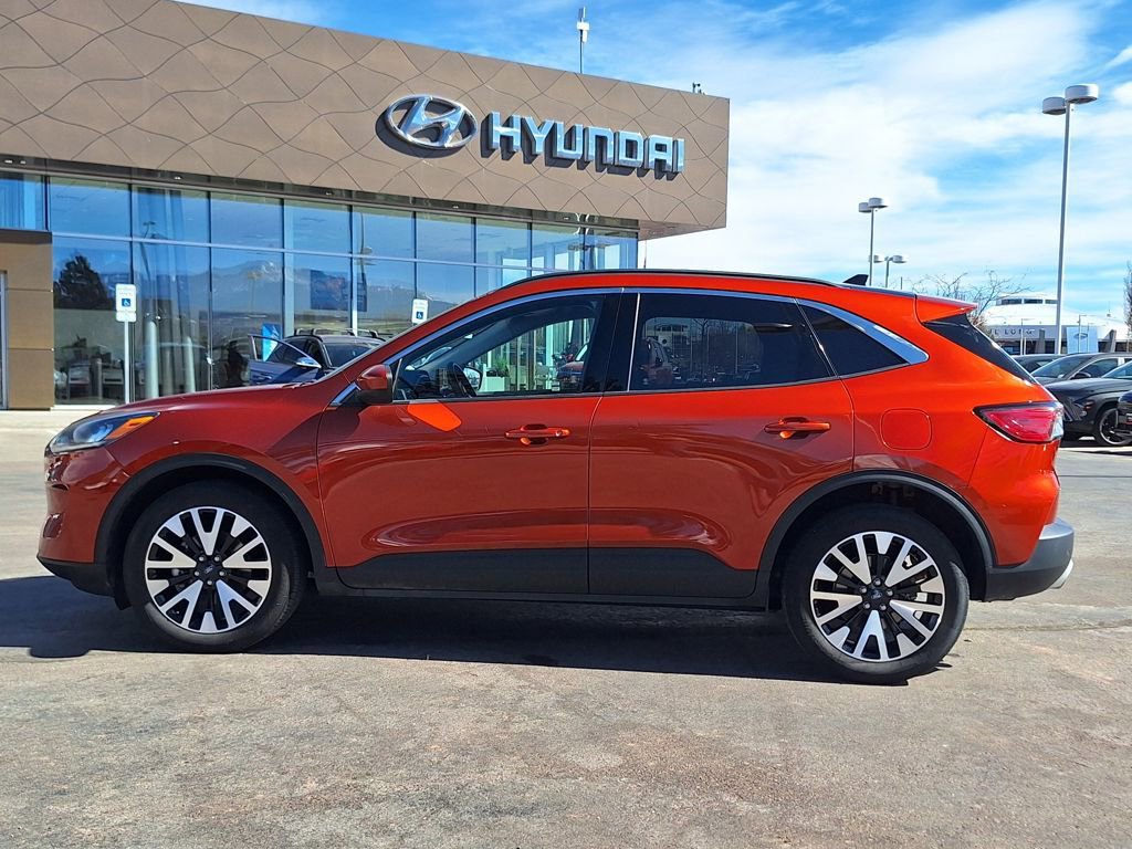 Used 2020 Ford Escape SEL image 6