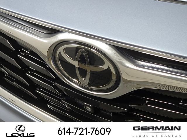 Used 2024 Toyota Highlander Platinum image 14