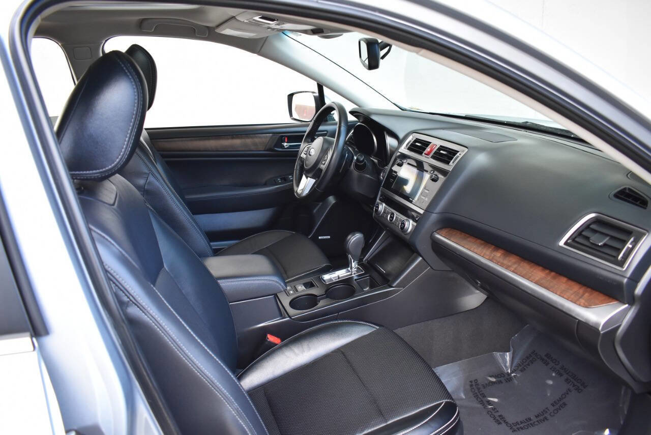 Used 2016 Subaru Outback 3.6R Limited image 15